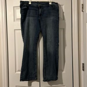Maurice’s bootcut Jean women 20w reg